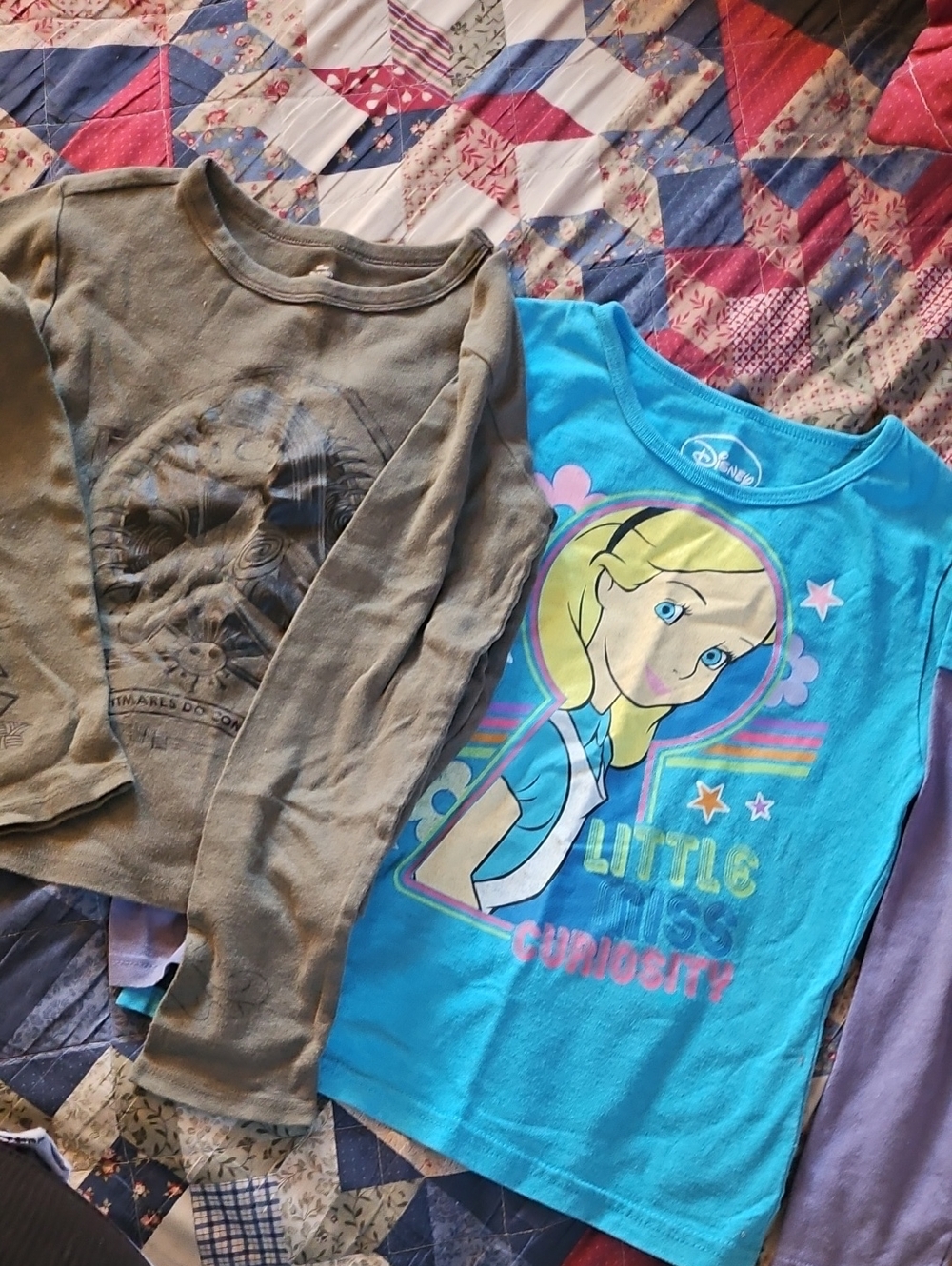 Disney Long Sleeves Alice I. Wonderland & Nightmare Before Xmas